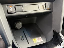 Thumbnail 34