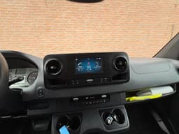 Thumbnail 28