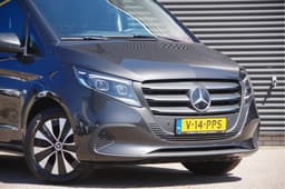 Thumbnail 28