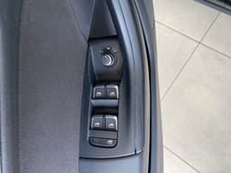 Thumbnail 28