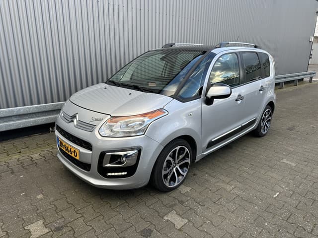 Foto 1