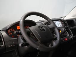 Thumbnail 14