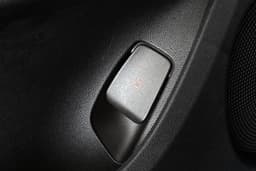 Thumbnail 36