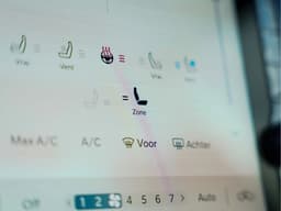 Thumbnail 25