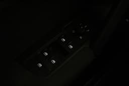 Thumbnail 33