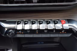 Thumbnail 30
